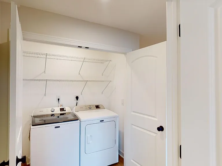 828 Dailey Pl — Photo 24