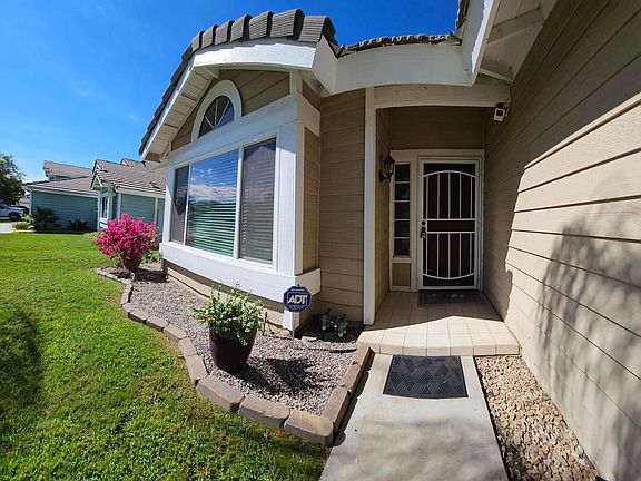 3rd image of 29105 River Run Ln
