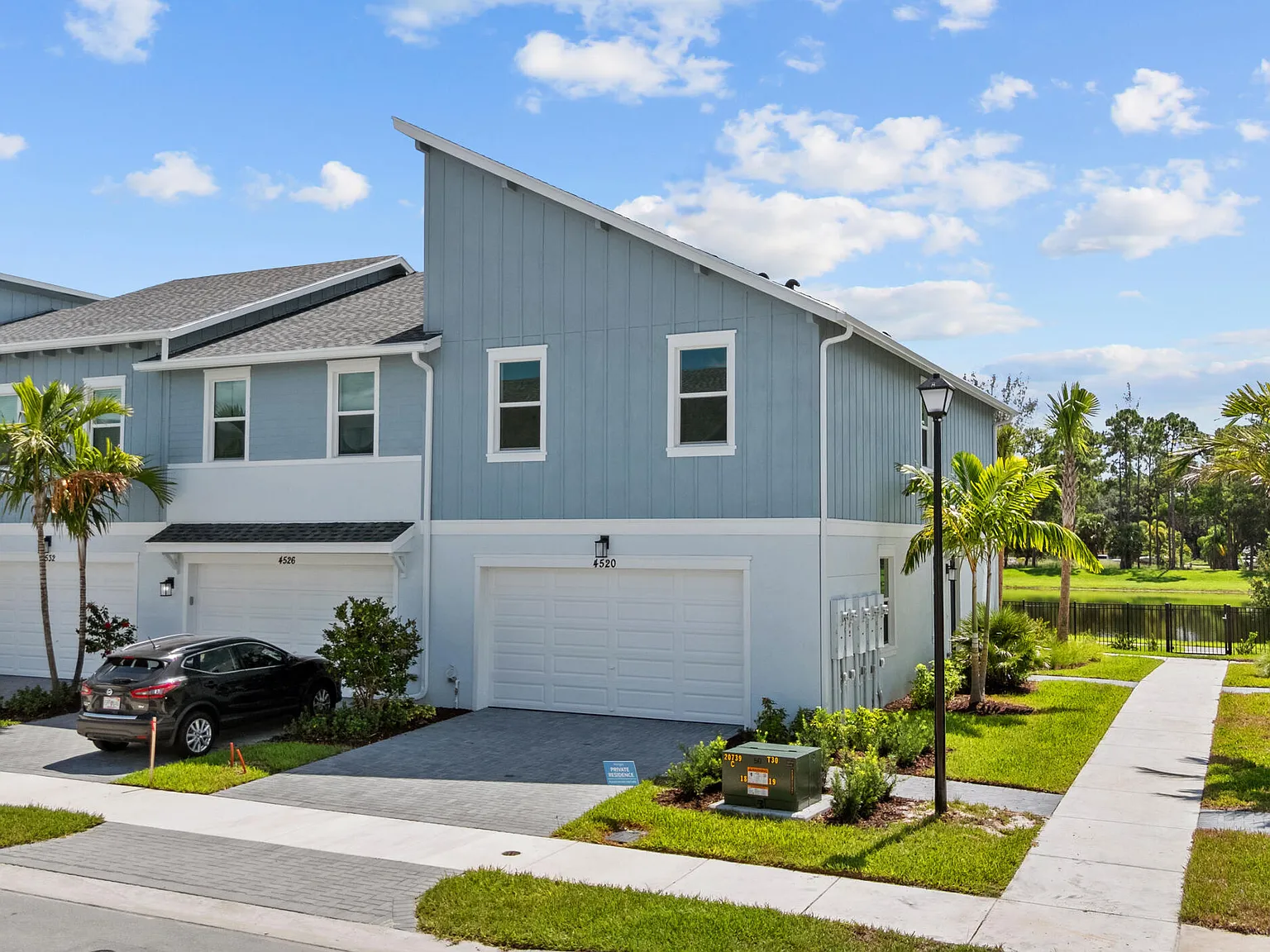 4 bed, 2.5 bath, 1786 sqft, $3,250 — Photo 3