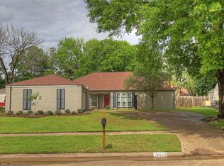 16402 Wall St, Jersey Village, TX 77040