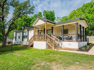 417 Velma St, Ingram, TX 78025