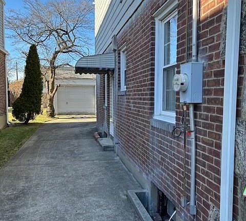 5th image of 503 N 5th St