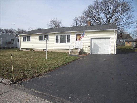 2nd image of 99 Pettigrew Dr