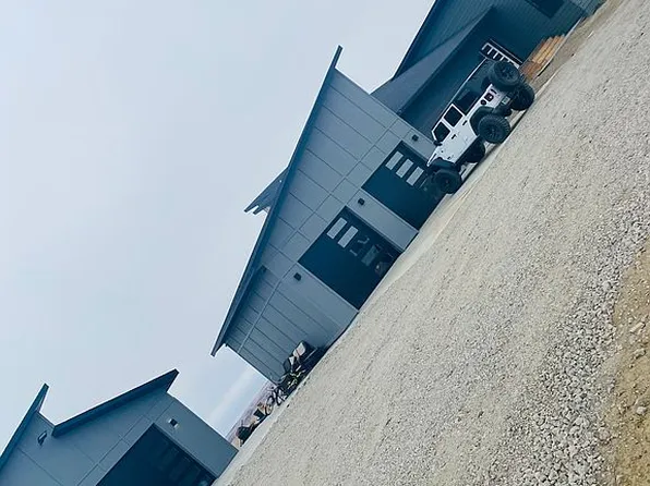 14706 Lambert St, Williston, ND 58801