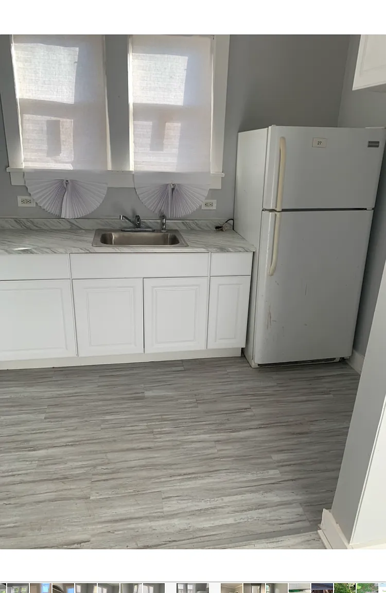 9 Warren Street - 3 — Photo 2
