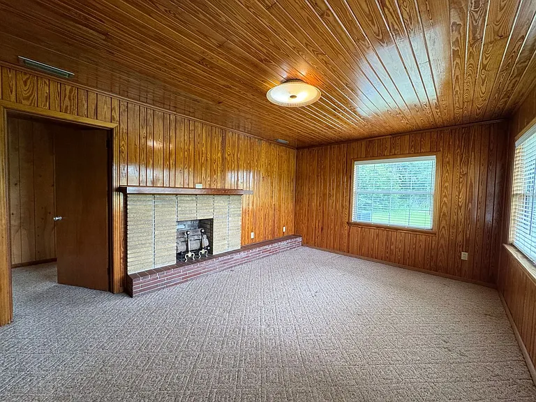 18755 SE County Road 137 — Photo 10