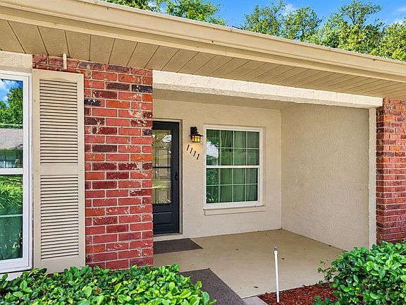 3rd image of 1111 TARRIDON COURT #1111