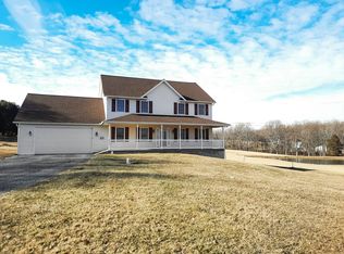 2872 Bird View Rd, Westminster, MD 21157