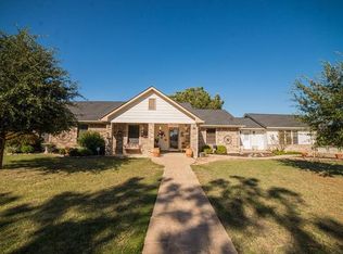 105 Fisher St, Elgin, TX 78621