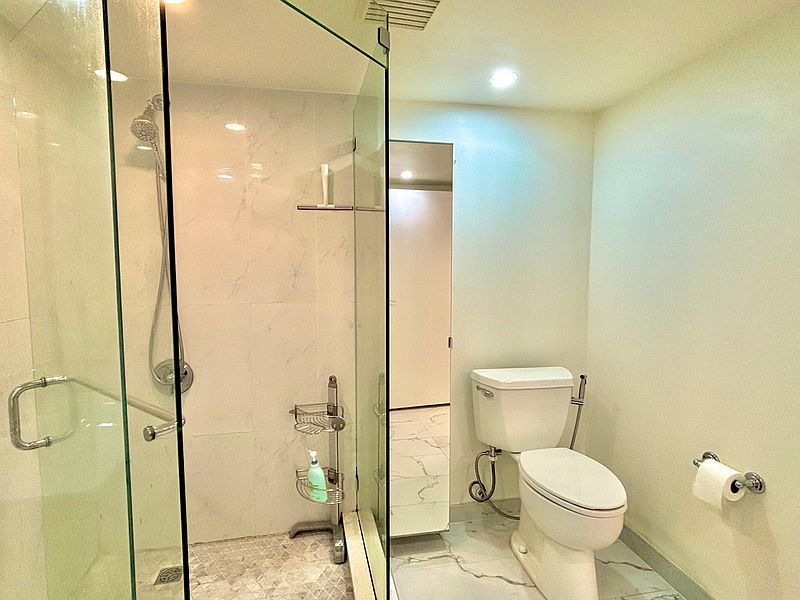 Burnaby Apartment for rent - 1 Bedroom — photo 8
