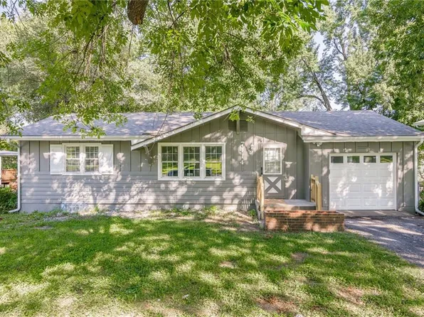 7414 NW Park Forest Ln, Kansas City, MO 64152