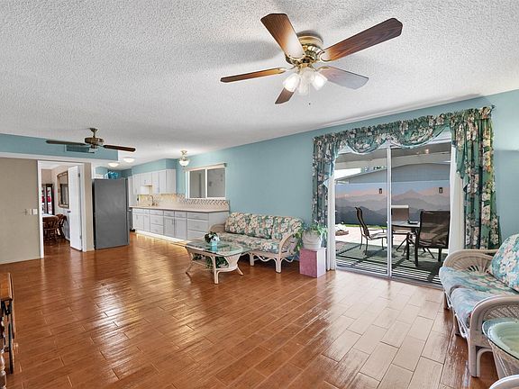 5th image of 10630 W Granada Dr