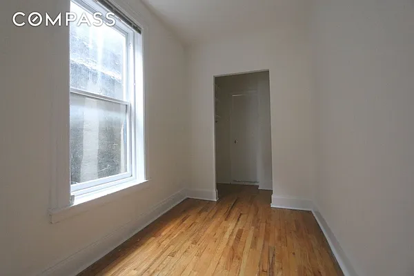 Rented by Compass | media 13