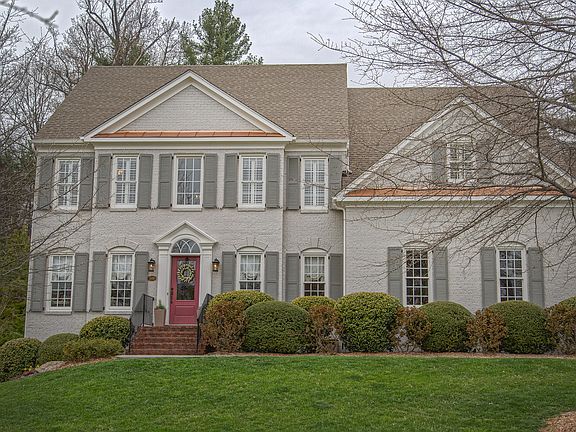 2nd image of 1146 Belcroft Ct