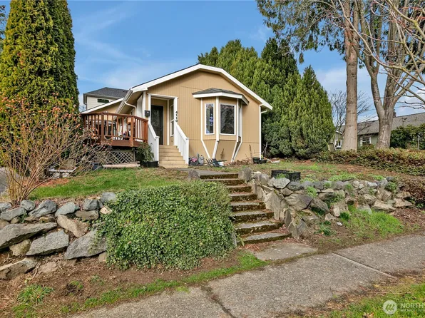 4110 SW Raymond Street, Seattle, WA 98136