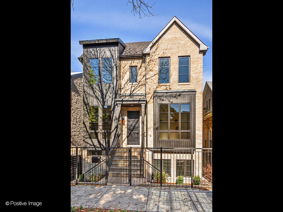 2nd image of 2042 W Dickens Ave