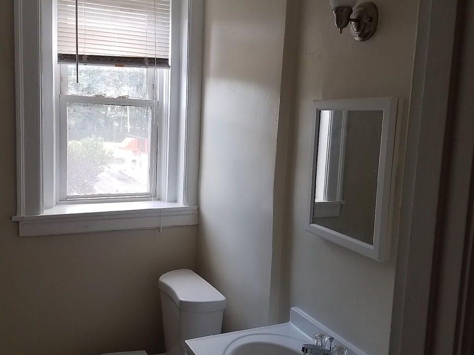 2nd image of 2 Marble St