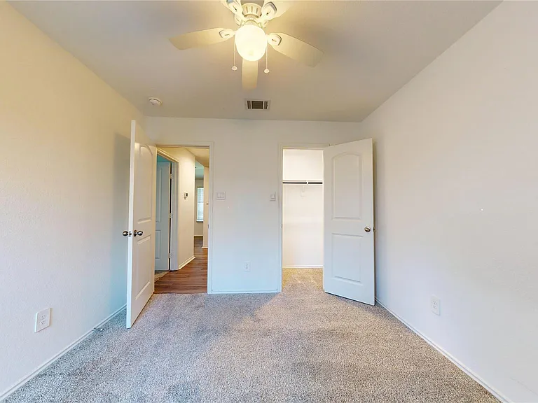 16873 Short Pines Dr — Photo 20