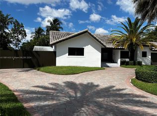 15531 SW 70th Ter, Miami, FL 33193