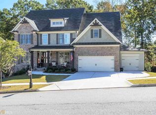 5059 Bayborough Dr, Hoschton, GA 30548
