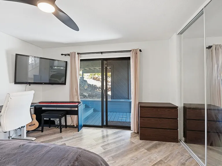 1539 San Miguel Ave — Photo 37