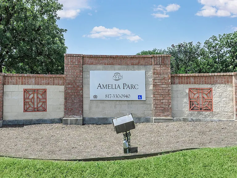 Amelia Parc — Photo 38