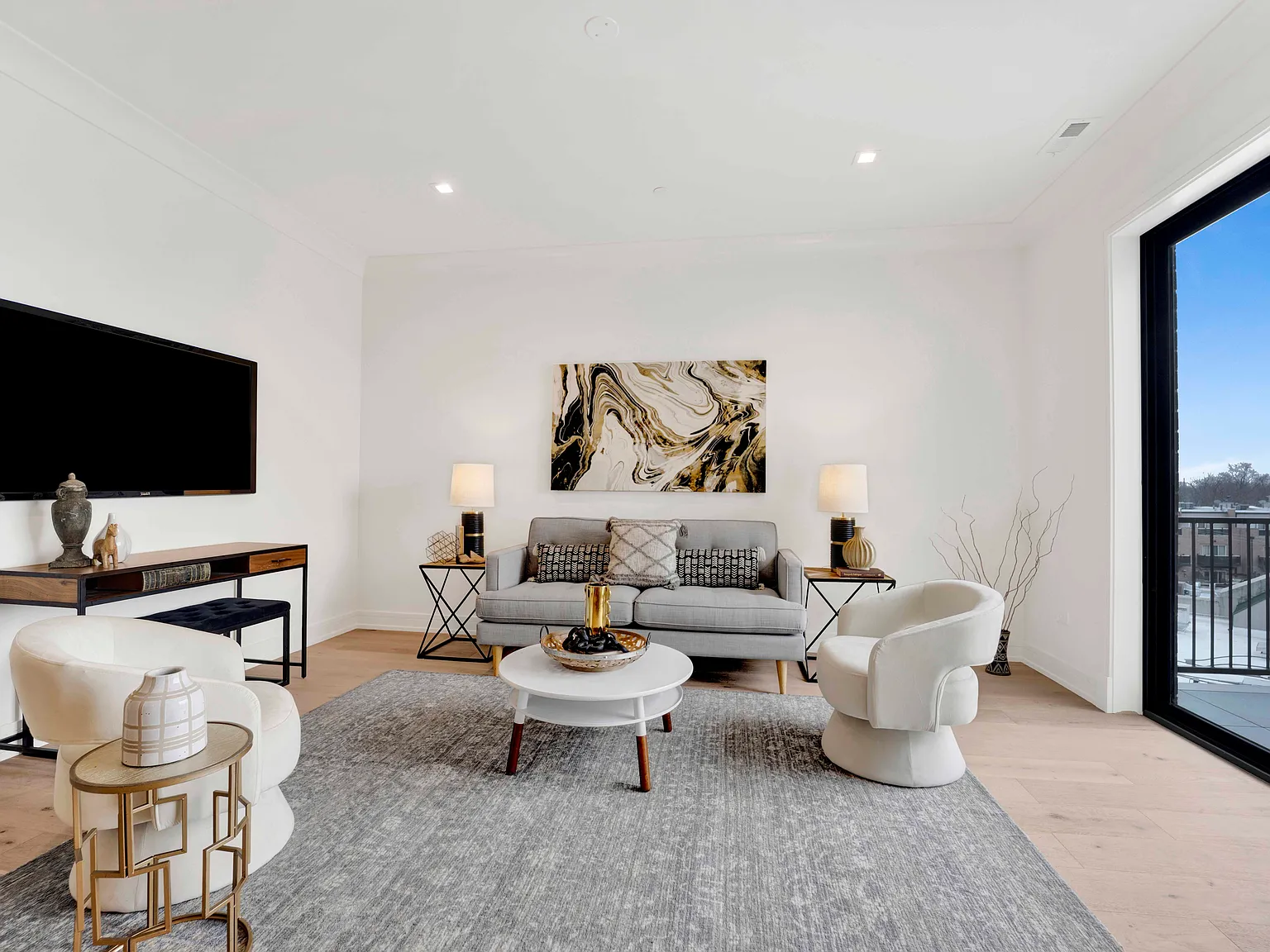 2 bed, $3,450 — Photo 3