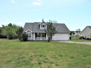409 Highway 172, Hubert, NC 28539