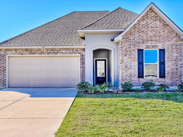 102 Hayden Ln, Bridge City, TX 77611