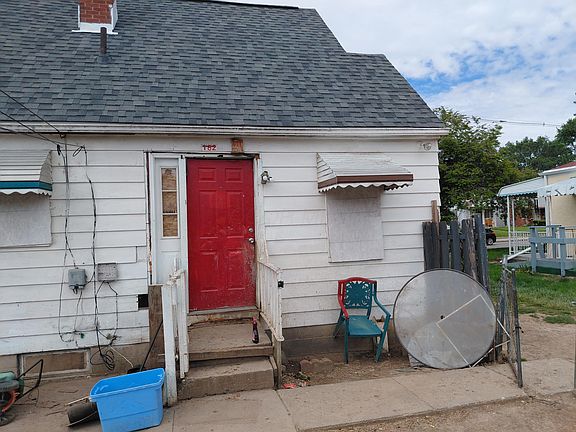 4th image of 182 S Hague Ave