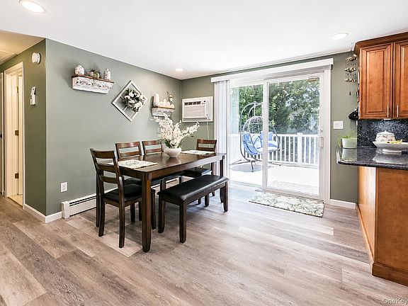 4th image of 65 Winston Drive