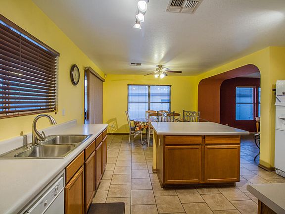 5th image of 2657 W Calle Senor Roberto
