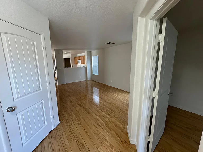 7132 Indian Head Ave — Photo 6