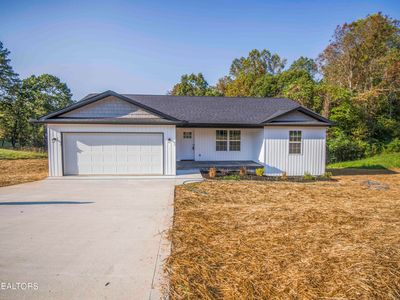174 Cross View Ln, La Follette, TN, 37766