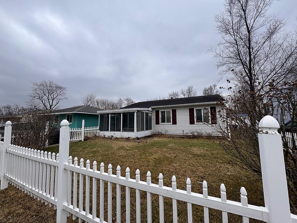 1st image of 1645 Burley Dr