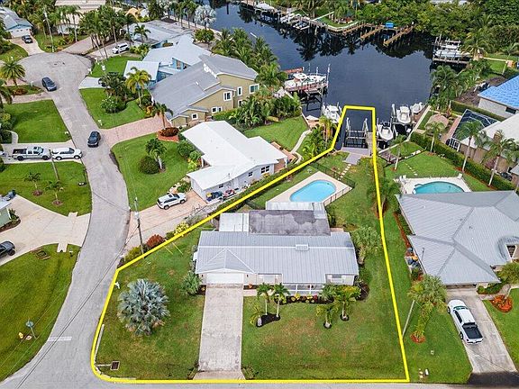 4th image of 37 SW Riverway Boulevard