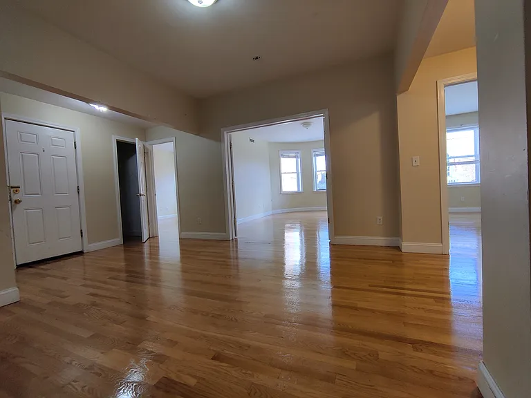 49 Saint Marys St #3 — Photo 14