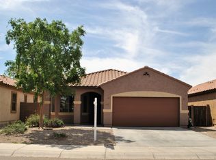 4911 E Del Rio Dr, San Tan Valley, AZ 85140