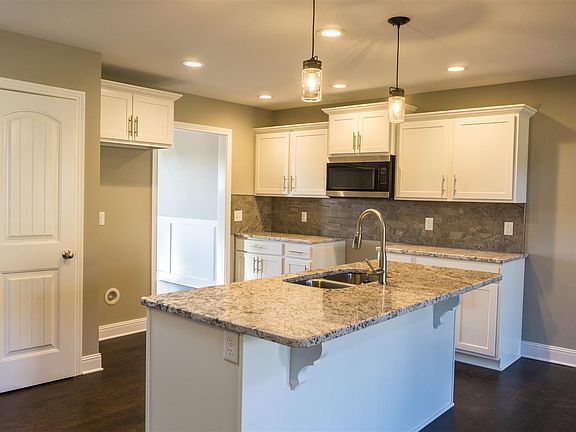 4th image of 115 Summerfield Lot 115