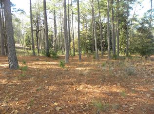 27 Lochmere Dr, Pinehurst, NC 28374