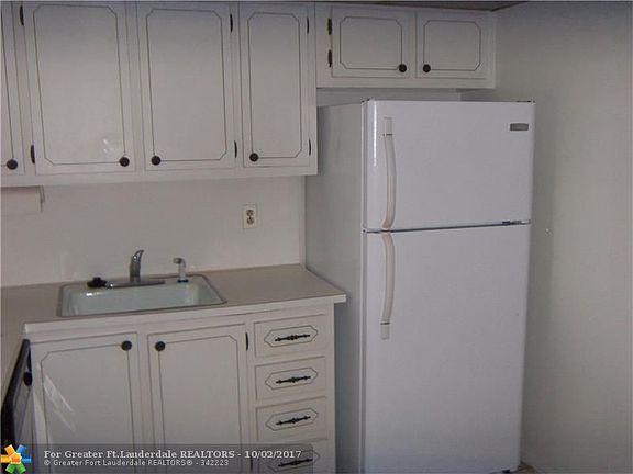 3rd image of 1800 N Andrews Ave APT 8K