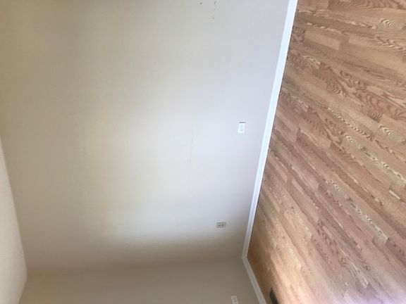 4th image of 2727 River Bend Ln #2727