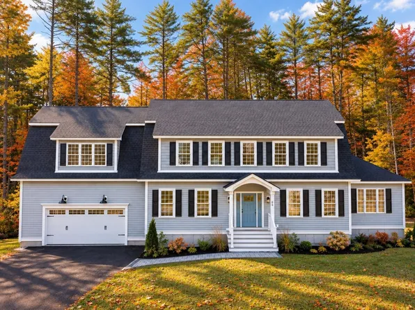 19 Unkety Brook Way, Dunstable, MA 01827