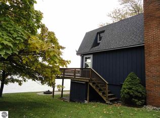 9445 N Long Lake Rd, Traverse City, MI 49685