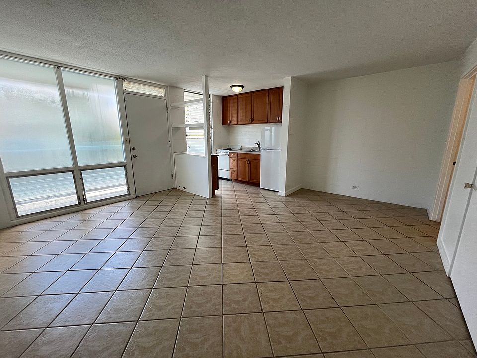 1st image of 2328 Seaview Ave #203-1