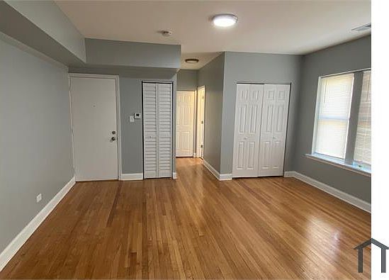 1st image of 3434 W Franklin Blvd