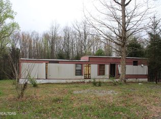 820 Slaven Ridge Rd, Jamestown, TN 38556