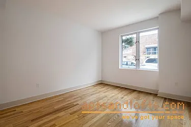 Sold by aptsandlofts.com