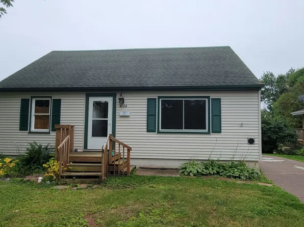 4724 Tioga St, Duluth, MN 55804