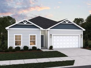 166 Scuppernong Ln, Jacksonville, NC 28546